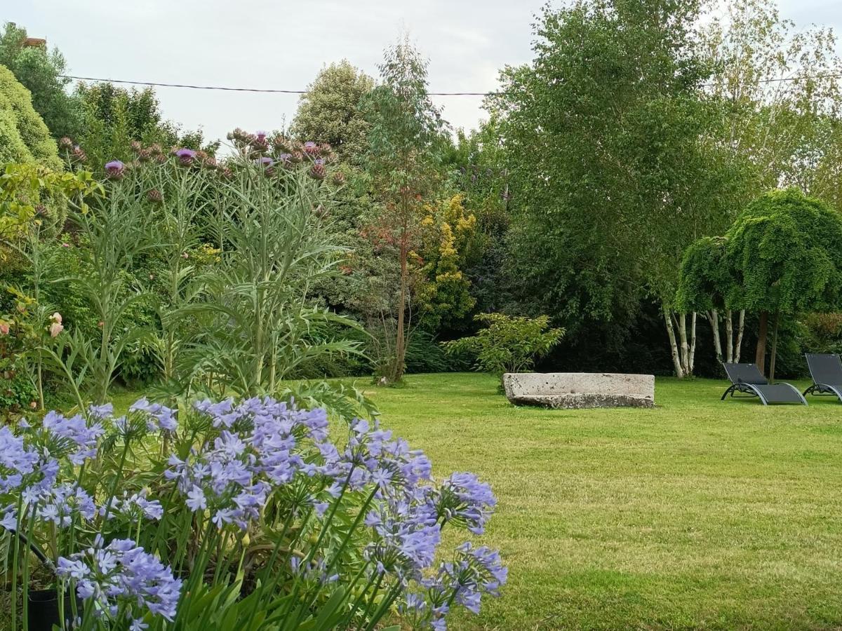 Relais De Moidrey Hotell Exteriör bild